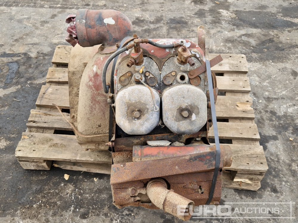 Deutz 2 Cylinder Diesel Engine - Engine: picture 5 Deutz 2 Cylinder Diesel Engine - Engine: picture 5
