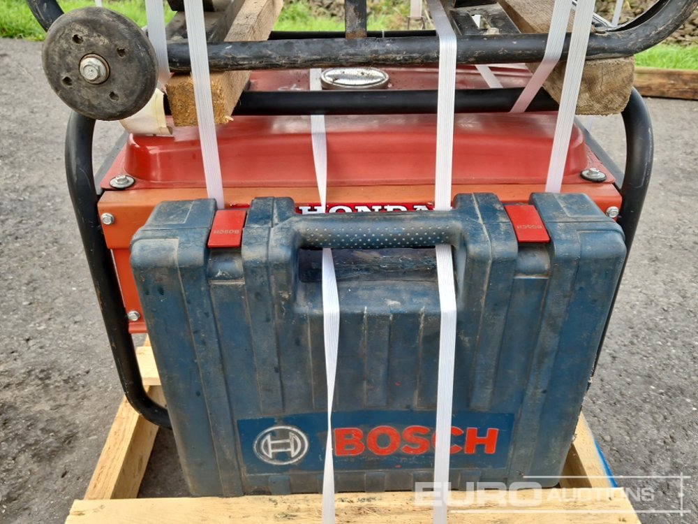Construction equipment Honda EM4500SX + Einhell RT-PG3250 Mobile Generator (2 of), Tanaka THT200 + Hurricane HBH24 Hedge Trimmer (2 of), Bosch GBH2-26 Power Drill: picture 9