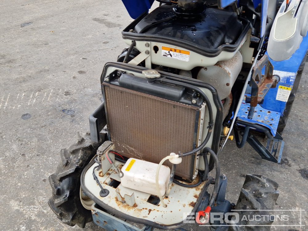 Compact tractor Iseki TQ13: picture 17