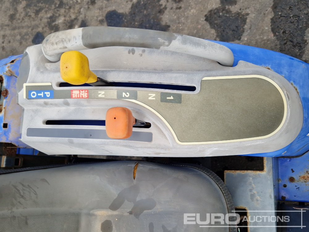 Compact tractor Iseki TQ13: picture 21