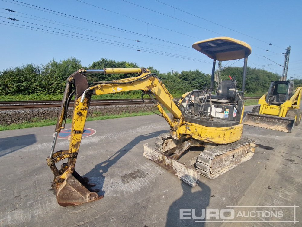 Komatsu PC20 MR-2 - Mini excavator: picture 1 Komatsu PC20 MR-2 - Mini excavator: picture 1