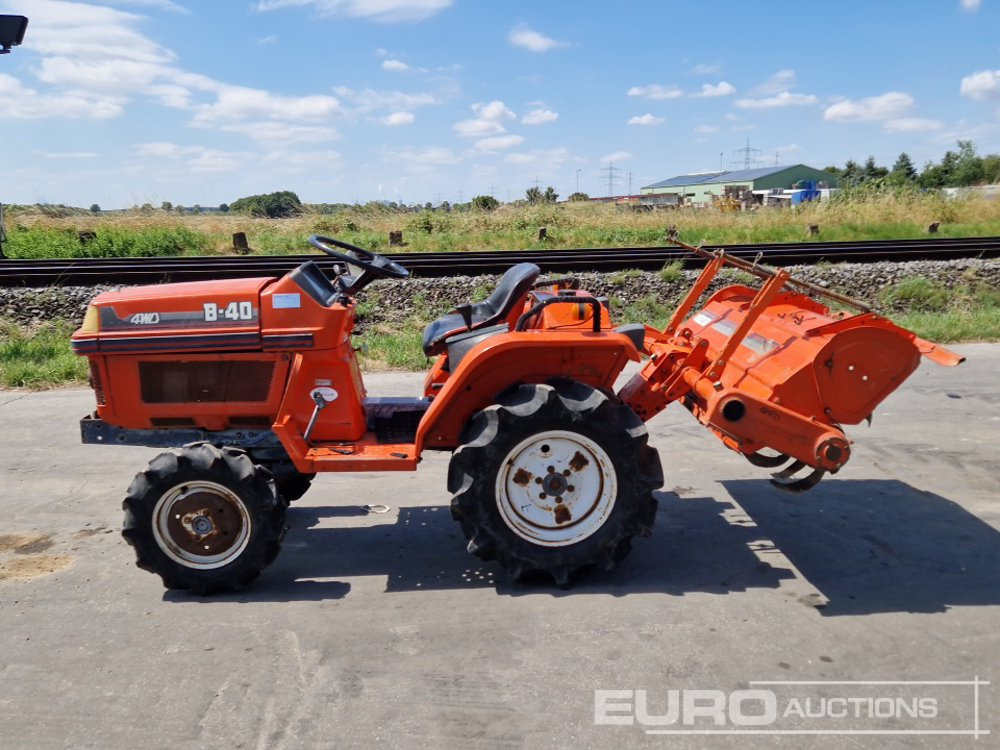 Kubota B40 - Compact tractor: picture 2 Kubota B40 - Compact tractor: picture 2
