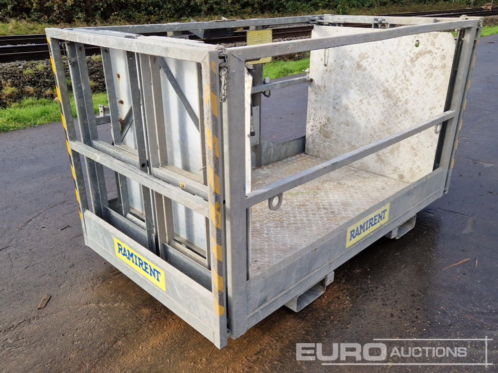 2013 Manitou 2.25/4 MT Manbasket to suit Telehandler - Material handling equipment: picture 4 2013 Manitou 2.25/4 MT Manbasket to suit Telehandler - Material handling equipment: picture 4