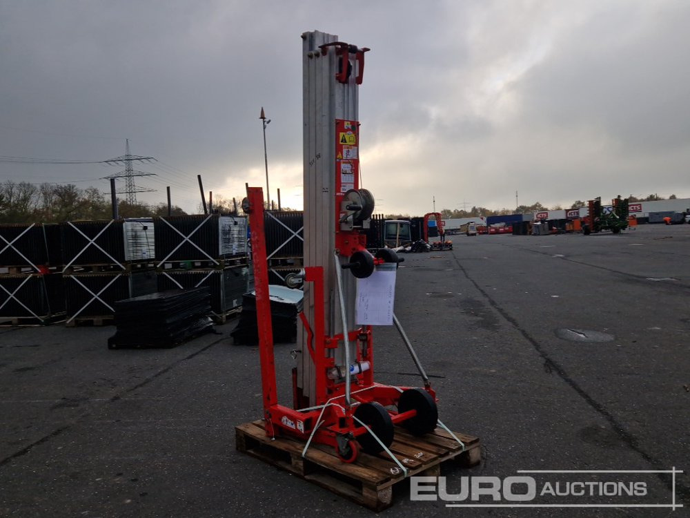 2018 Genie SLC-24 - Material handling equipment: picture 1 2018 Genie SLC-24 - Material handling equipment: picture 1