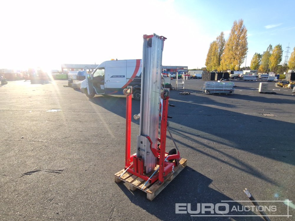 2018 Genie SLC - 24 - Material handling equipment: picture 4 2018 Genie SLC - 24 - Material handling equipment: picture 4