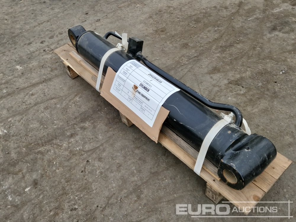 Cylinder to suit Manitou MLT634/735/741 - Material handling equipment: picture 3 Cylinder to suit Manitou MLT634/735/741 - Material handling equipment: picture 3