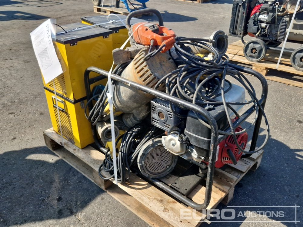 Pallet of Water Pumps, Generator, Angle Grinder, Electric Pipe Freezing Units - Water pump: picture 4 Pallet of Water Pumps, Generator, Angle Grinder, Electric Pipe Freezing Units - Water pump: picture 4