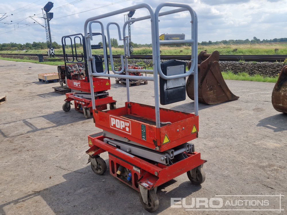 Pop Up Electric Scissor Lift - Aerial platform: picture 2 Pop Up Electric Scissor Lift - Aerial platform: picture 2