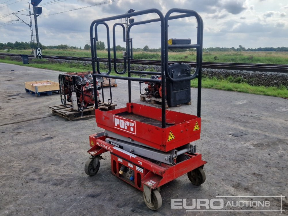 Pop Up Electric Scissor Lift - Aerial platform: picture 2 Pop Up Electric Scissor Lift - Aerial platform: picture 2