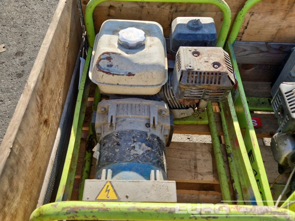 Pramac E4500 Generator Set (2 of) - Generator set: picture 4 Pramac E4500 Generator Set (2 of) - Generator set: picture 4