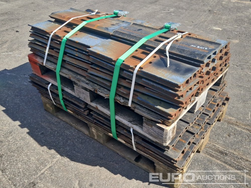 600mm Steel Plates to suit Hitachi ZX210-6 - Spare parts for Excavator: picture 1 600mm Steel Plates to suit Hitachi ZX210-6 - Spare parts for Excavator: picture 1
