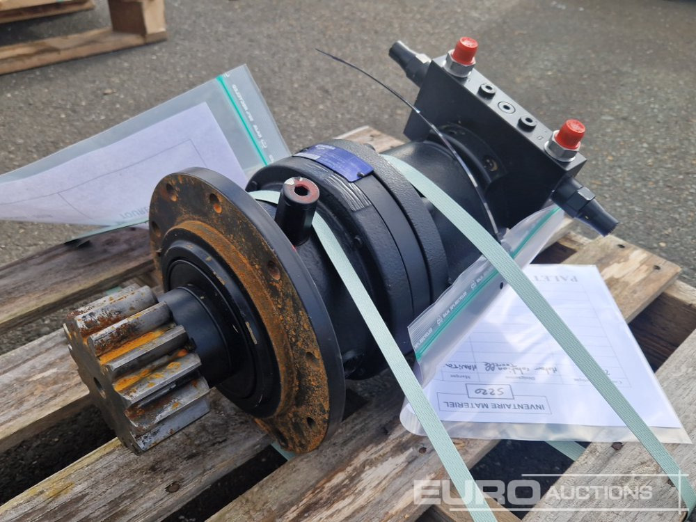 Bonfiglioli Hydraulic Motor to suit Manitou 150AETJ - Spare parts: picture 1 Bonfiglioli Hydraulic Motor to suit Manitou 150AETJ - Spare parts: picture 1