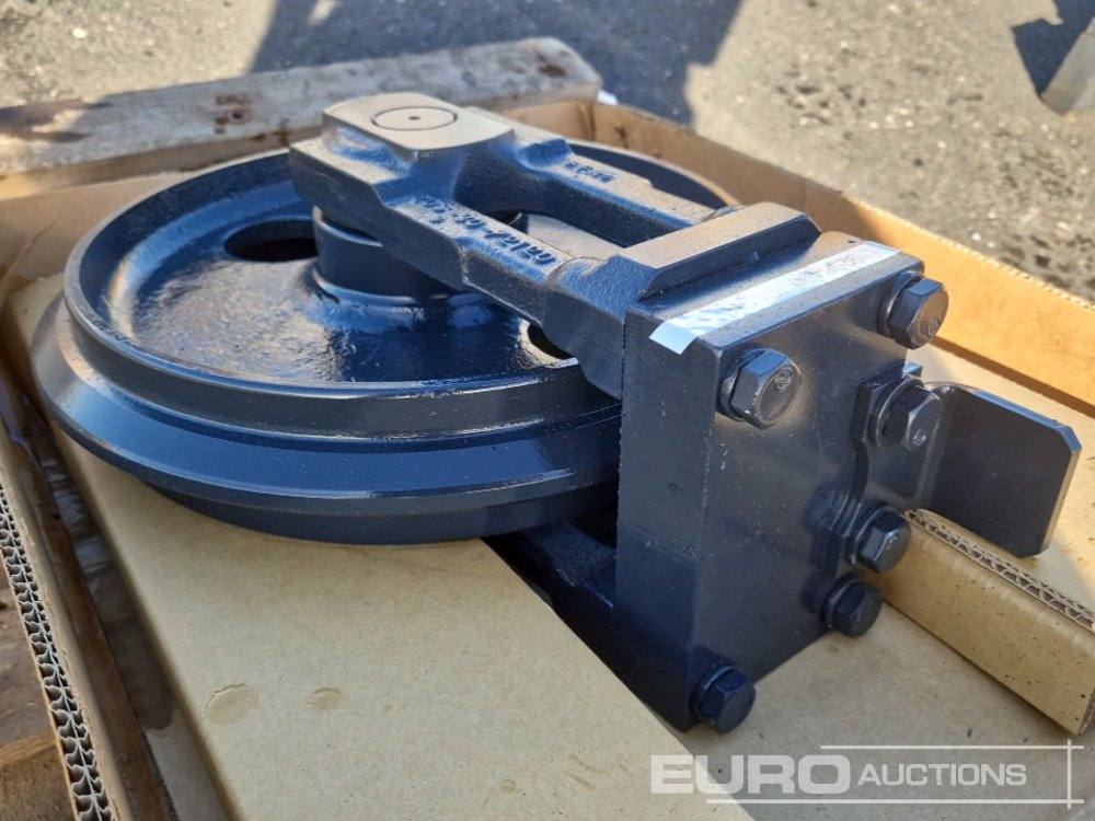 Pallet of Idler to suit Hitachi ZX38U-5 PartNr 9269094 - Spare parts for Excavator: picture 4 Pallet of Idler to suit Hitachi ZX38U-5 PartNr 9269094 - Spare parts for Excavator: picture 4