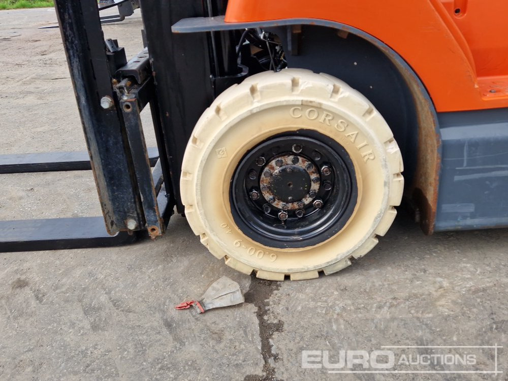 Electric forklift Toyota 7FB15: picture 6