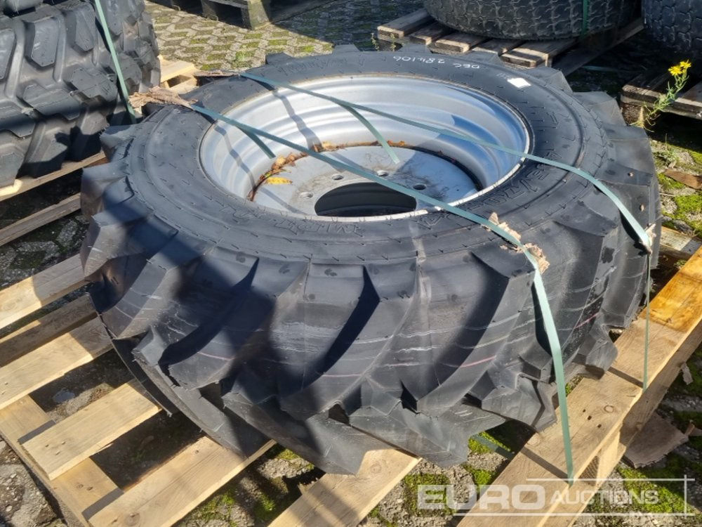 Unused Mitas 405/70-24 Tyre & Rim (1 of) - Tire: picture 3 Unused Mitas 405/70-24 Tyre & Rim (1 of) - Tire: picture 3