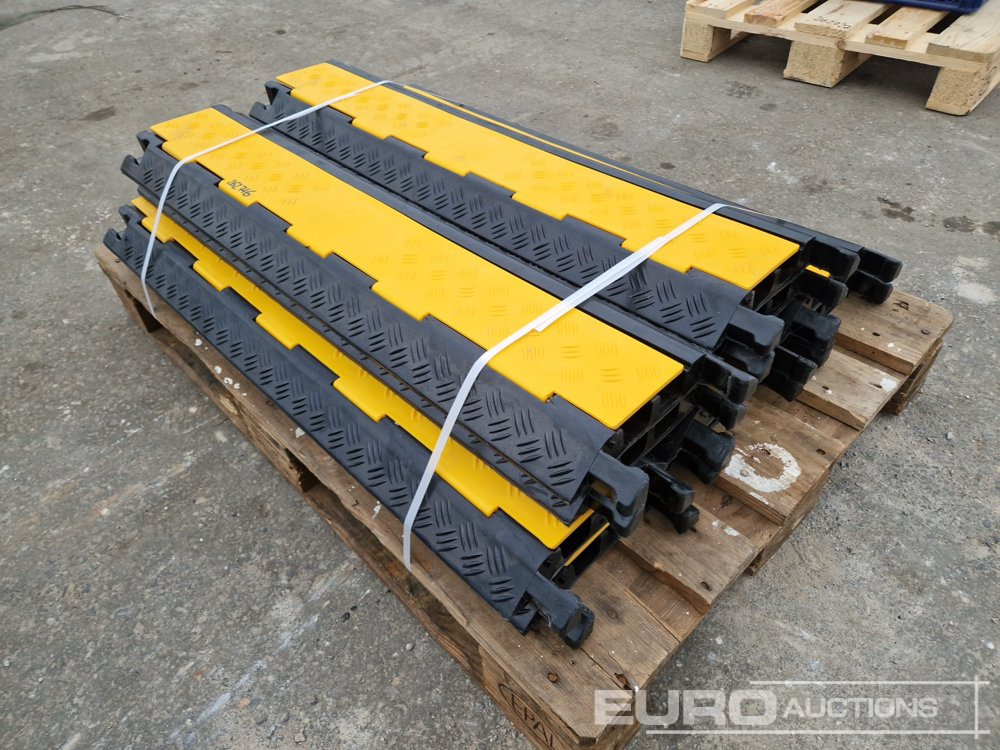 Unused Road Cable Protection, 2 Channels - Construction equipment: picture 2 Unused Road Cable Protection, 2 Channels - Construction equipment: picture 2