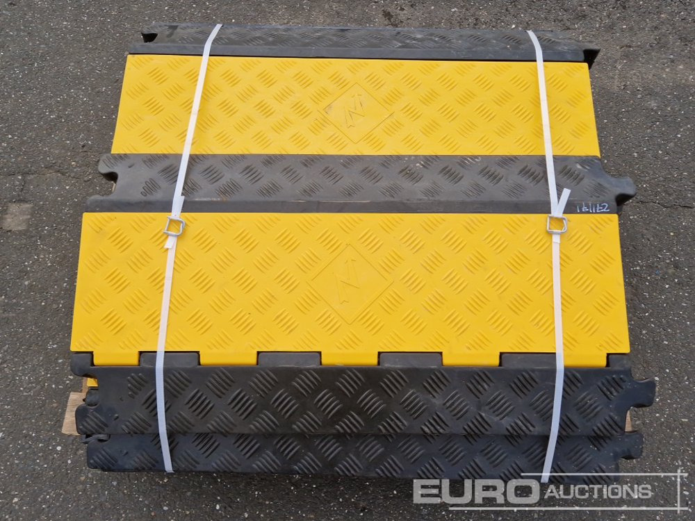 Unused Road Cable Protection, 3 Channels - Construction equipment: picture 5 Unused Road Cable Protection, 3 Channels - Construction equipment: picture 5