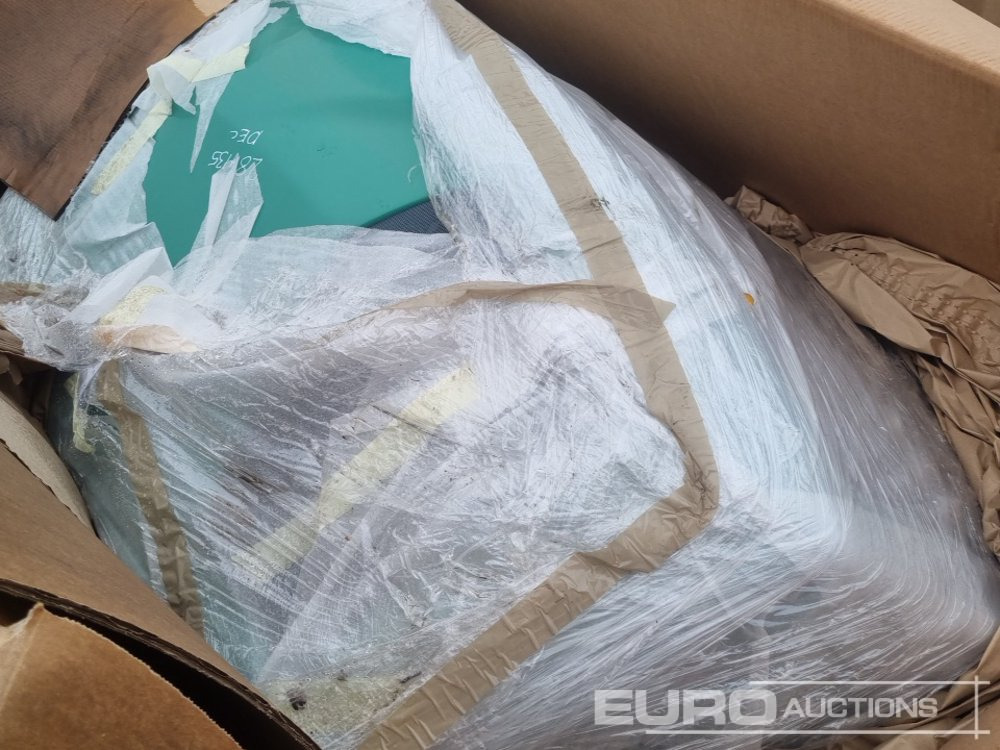 Unused Wacker Neuson Engine Cover - Hood for Construction machinery: picture 2 Unused Wacker Neuson Engine Cover - Hood for Construction machinery: picture 2