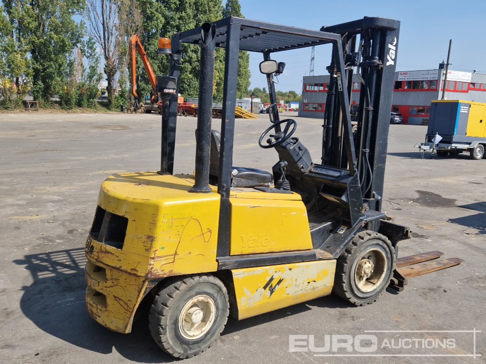 Yale GDP30TF - Forklift: picture 4 Yale GDP30TF - Forklift: picture 4