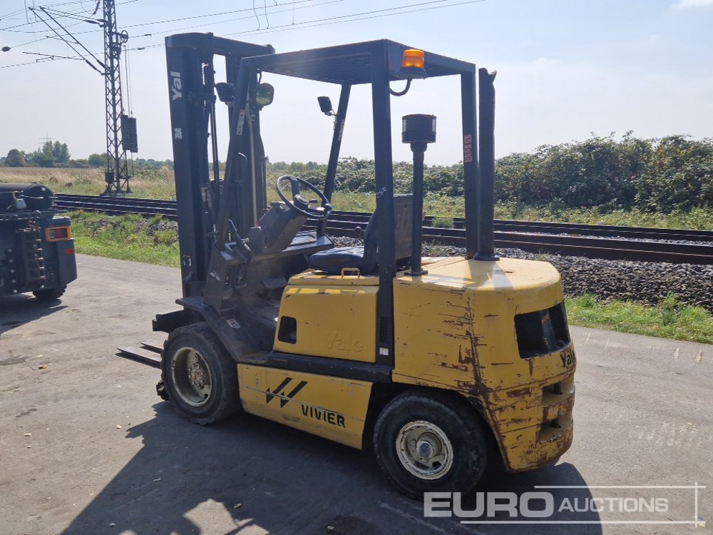 Yale GDP30TF - Forklift: picture 3 Yale GDP30TF - Forklift: picture 3