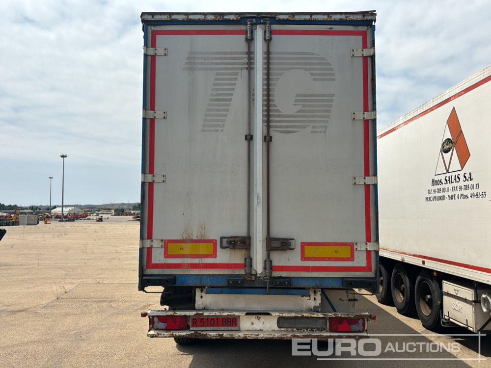 2004 Leciñena AR-13600 - Curtainsider semi-trailer: picture 4 2004 Leciñena AR-13600 - Curtainsider semi-trailer: picture 4