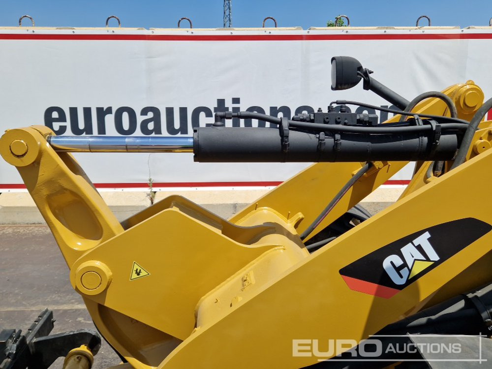 Wheel loader 2010 CAT 908H: picture 16