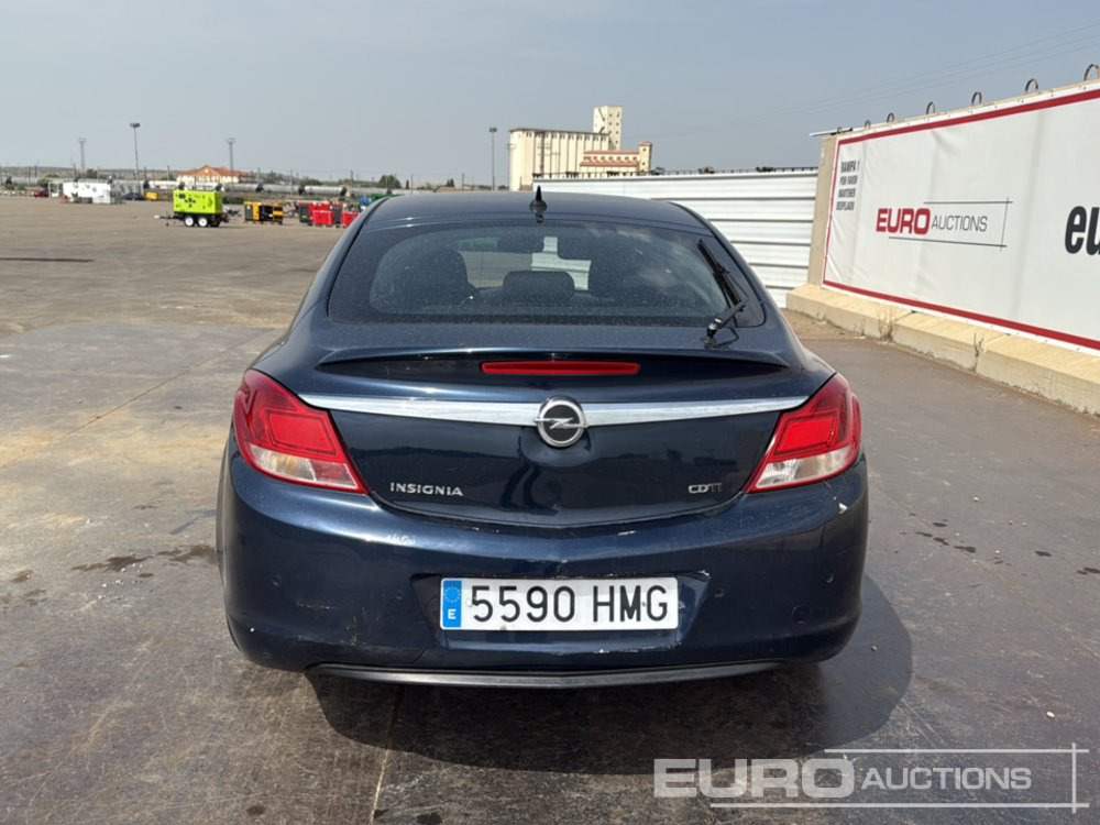 2012 Opel Insignia - Car: picture 4 2012 Opel Insignia - Car: picture 4