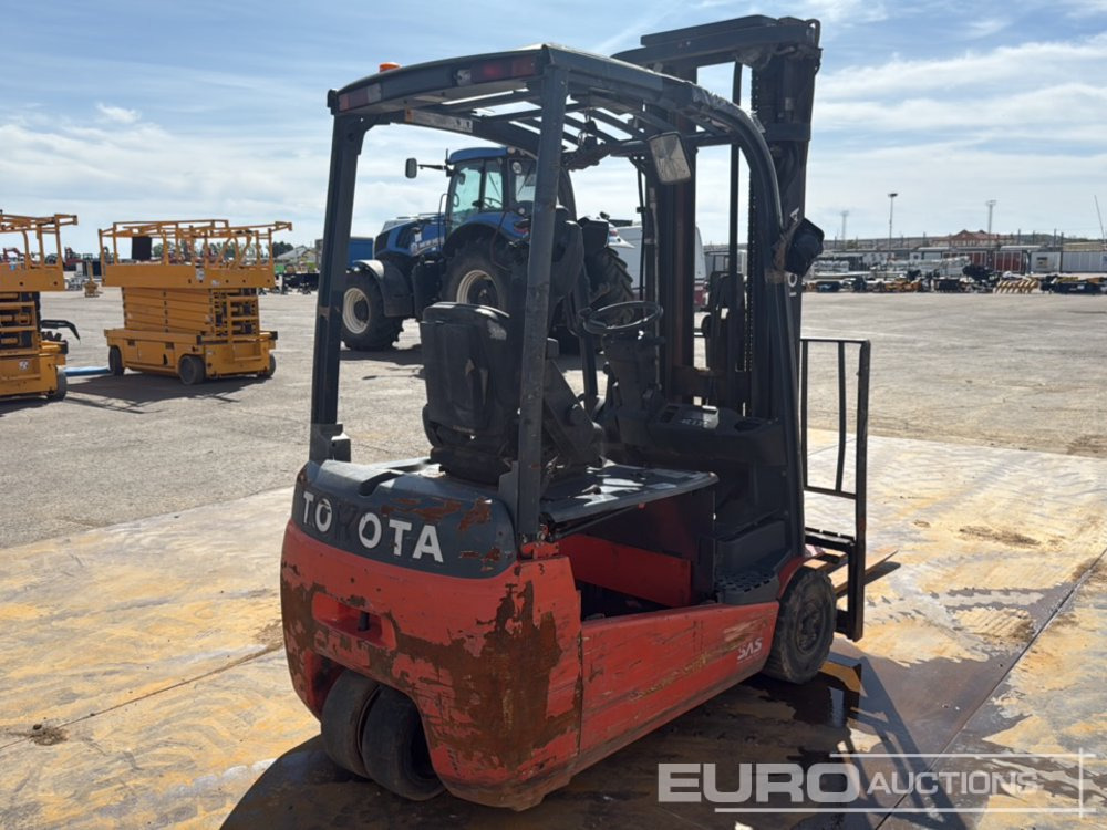 2015 Toyota 8FBET18 - Electric forklift: picture 5 2015 Toyota 8FBET18 - Electric forklift: picture 5