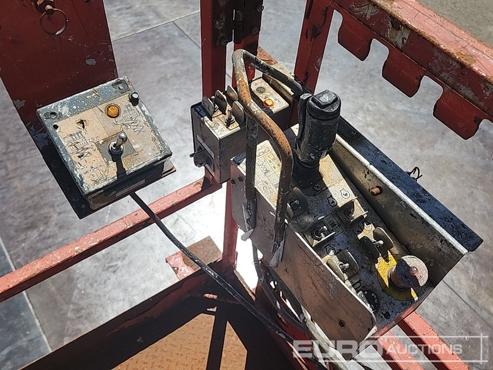 Aerial platform 2016 SkyJack SJ6832RT: picture 20