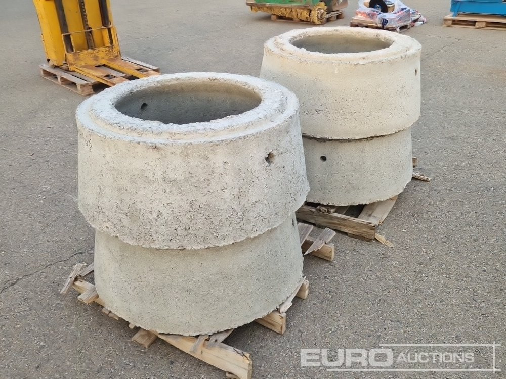 Concrete Tubes (4 of) - Construction equipment: picture 5 Concrete Tubes (4 of) - Construction equipment: picture 5