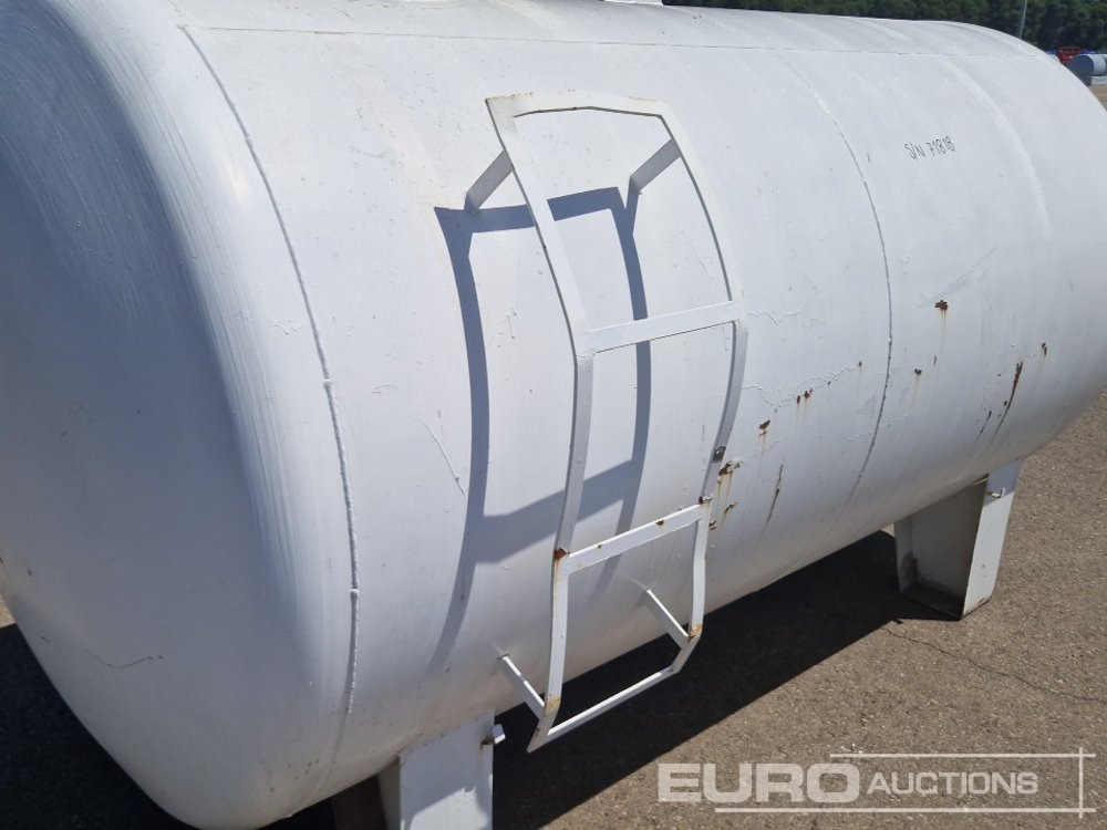 Storage tank Fuel Bowser / Depósito Combustible: picture 6