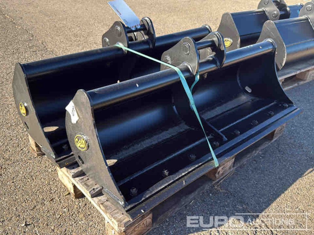 Geith Bucket G03R-1200-9919 to Suit MCR1009 (S/Ns 1165960, 1165969) (2 of) - Bucket: picture 1 Geith Bucket G03R-1200-9919 to Suit MCR1009 (S/Ns 1165960, 1165969) (2 of) - Bucket: picture 1