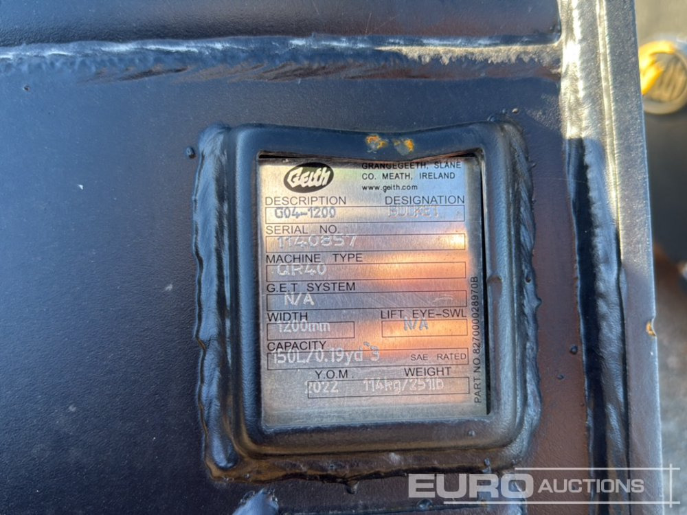 Geith Bucket G04-1200 to Suit QR40 (S/Ns 1140857, 1140859) (2 of) - Bucket: picture 5 Geith Bucket G04-1200 to Suit QR40 (S/Ns 1140857, 1140859) (2 of) - Bucket: picture 5