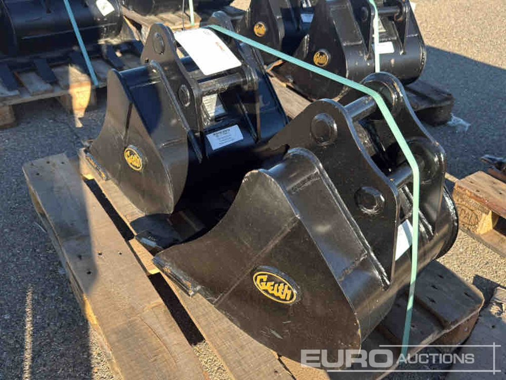 Geith Bucket H03-0450-11404 to Suit MCR1009 (S/Ns 1175041, 1175042) (2 of) - Bucket: picture 3 Geith Bucket H03-0450-11404 to Suit MCR1009 (S/Ns 1175041, 1175042) (2 of) - Bucket: picture 3