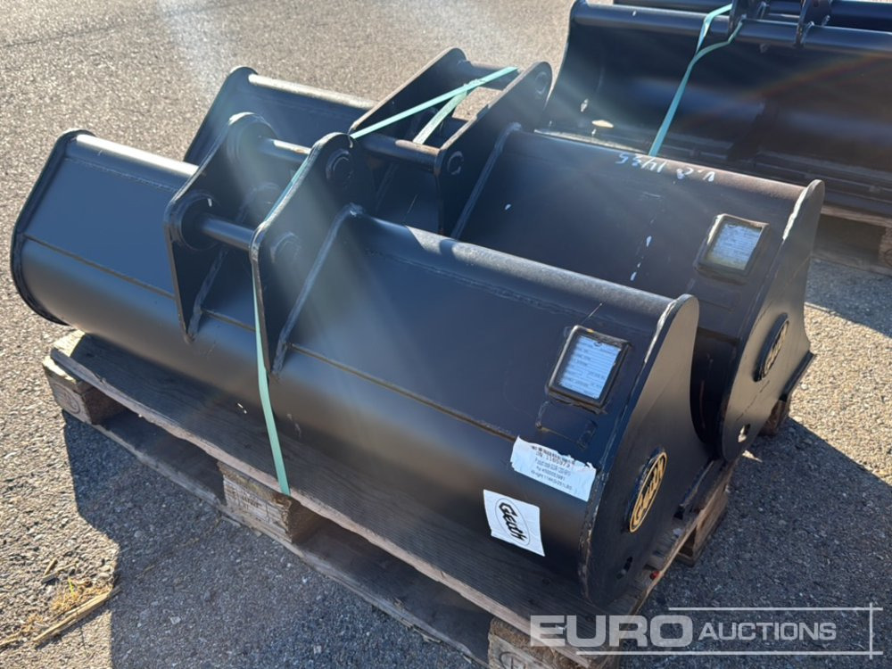 Geith G03R-1200-9199 to Suit MCR1009 (S/N 1165973), Bucket G04-1200-311 to Suit QR40 (S/N 1073314) - Bucket: picture 4 Geith G03R-1200-9199 to Suit MCR1009 (S/N 1165973), Bucket G04-1200-311 to Suit QR40 (S/N 1073314) - Bucket: picture 4