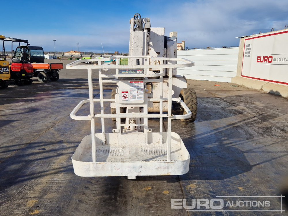 Haulotte HA12PX - Aerial platform: picture 4 Haulotte HA12PX - Aerial platform: picture 4