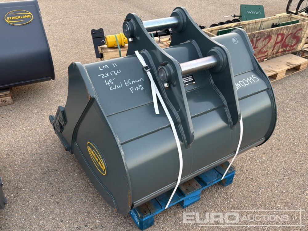 Strickland BT13 - Bucket: picture 2 Strickland BT13 - Bucket: picture 2