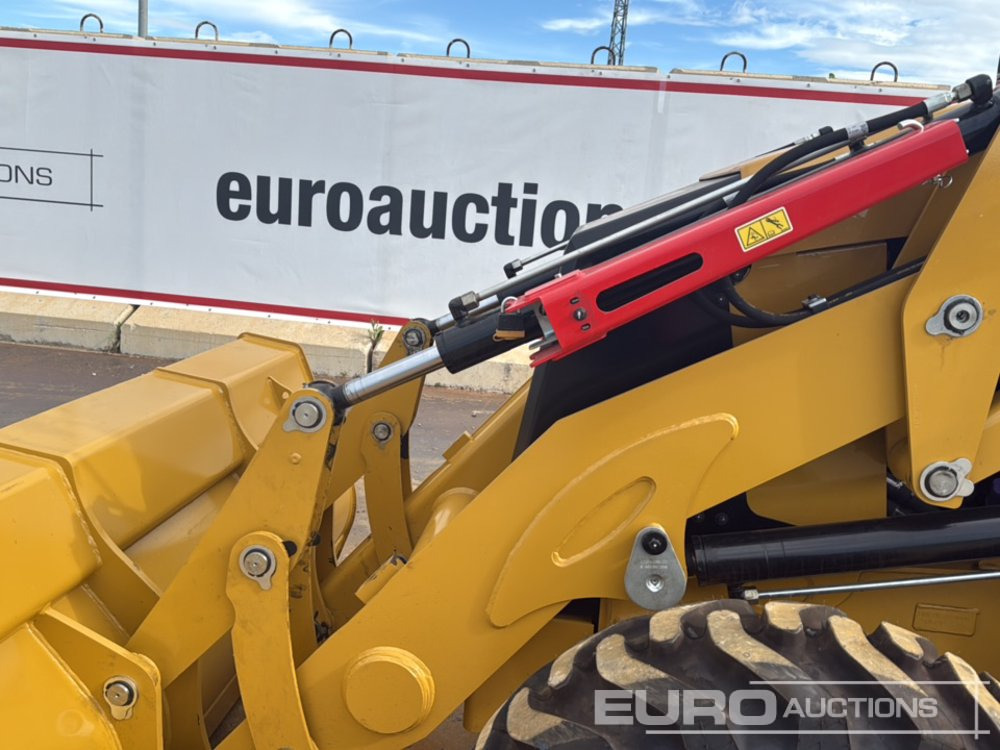 Backhoe loader Unused 2025 CAT 424: picture 14