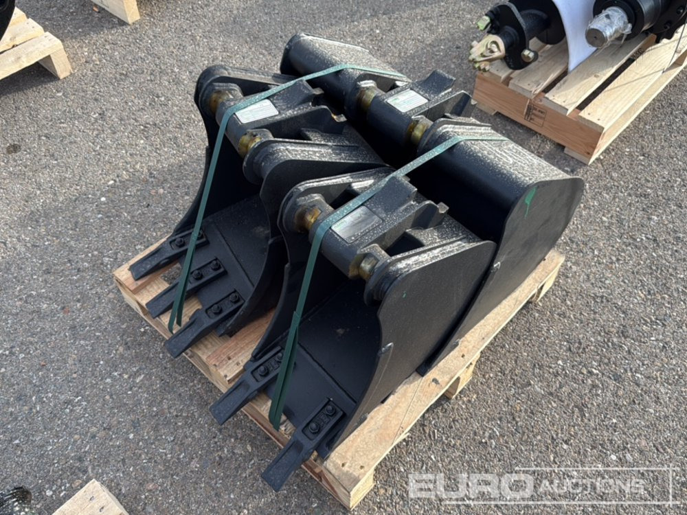 Unused Häner Bucket Package HTL125-Morin-M0 12" (250mm) Tilt Ditch Bucket, S/N 20250202, Digging Buckets HTL130-Morin-M0 12" (300mm) S/N 20250242, HTL160-Morin-M0 24" (600mm) S/N 20250208 to suit 1-2, - Bucket: picture 2 Unused Häner Bucket Package HTL125-Morin-M0 12" (250mm) Tilt Ditch Bucket, S/N 20250202, Digging Buckets HTL130-Morin-M0 12" (300mm) S/N 20250242, HTL160-Morin-M0 24" (600mm) S/N 20250208 to suit 1-2, - Bucket: picture 2