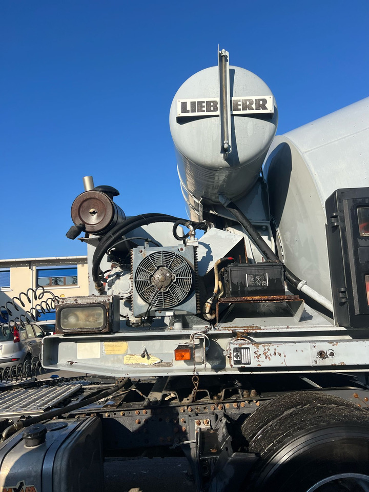 Semi remorque béton Liebherr 10m3 7016-XV-25 - Concrete mixer semi-trailer: picture 4 Semi remorque béton Liebherr 10m3 7016-XV-25 - Concrete mixer semi-trailer: picture 4