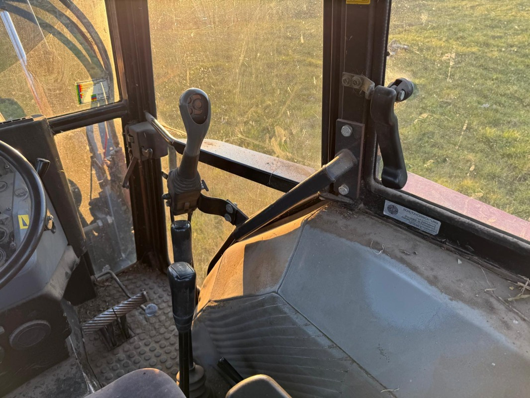 Farm tractor Case C 55: picture 9