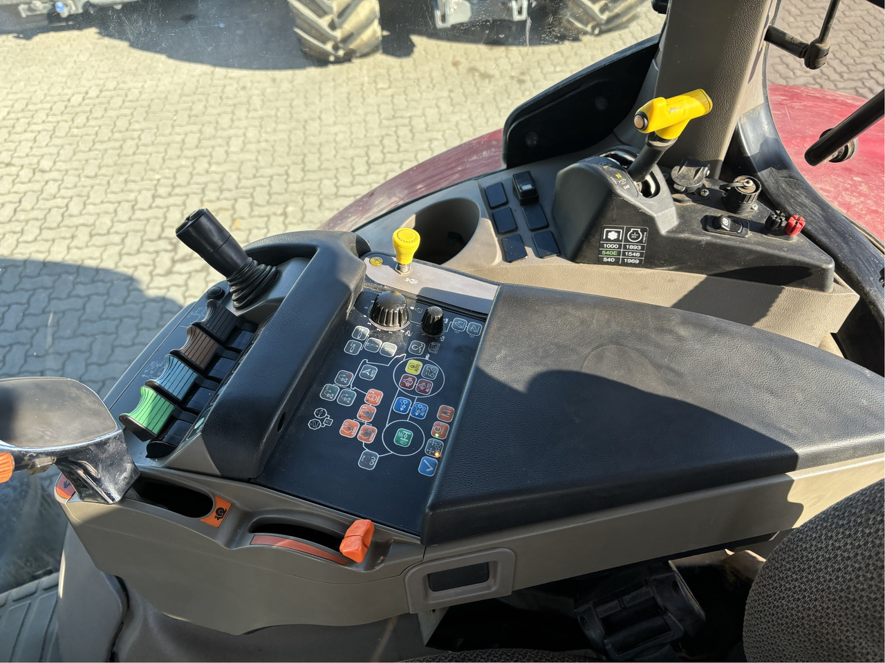 Case IH 175 Puma - Farm tractor: picture 2 Case IH 175 Puma - Farm tractor: picture 2