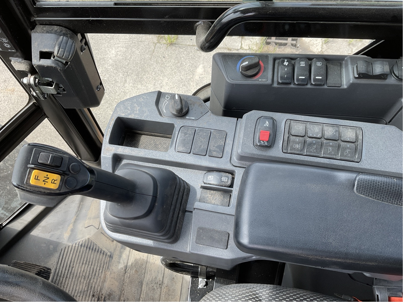 Caterpillar 908 HL - Wheel loader: picture 2 Caterpillar 908 HL - Wheel loader: picture 2