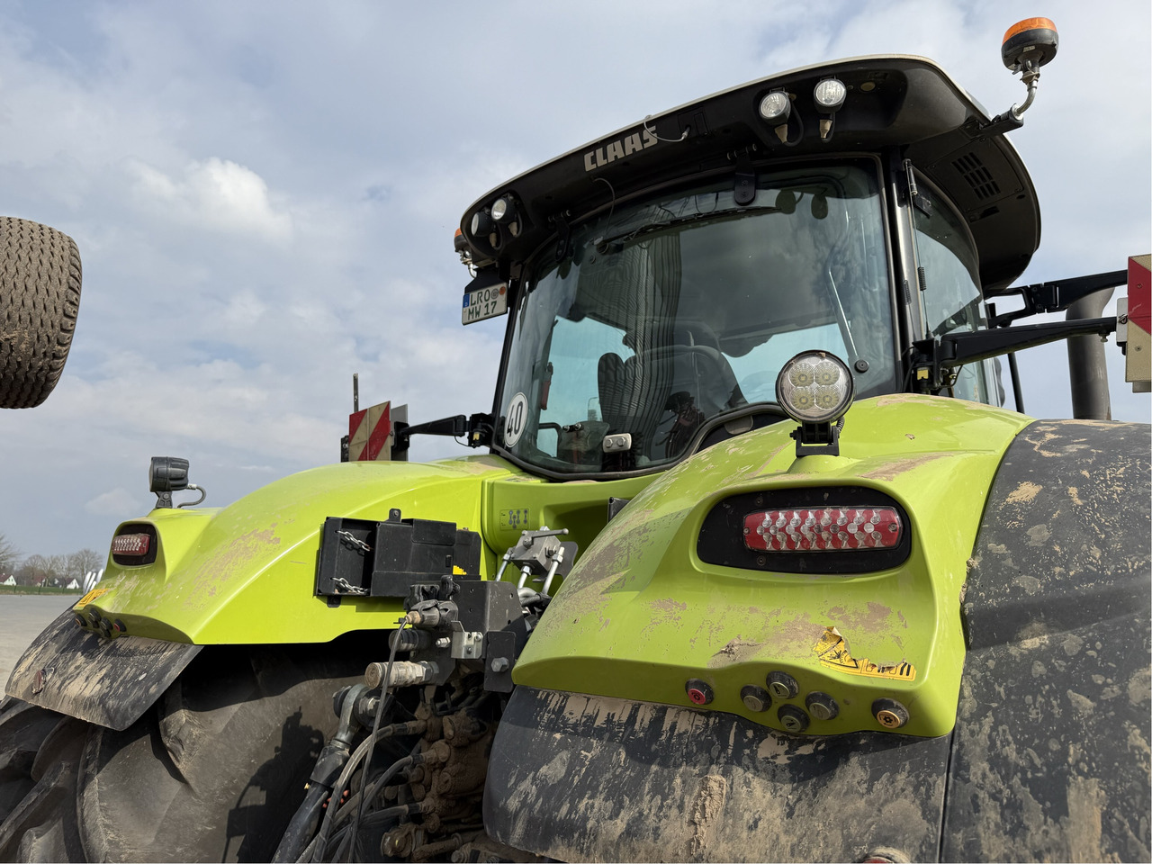 Claas Axion 960 C-Matic CEBIS - Farm tractor: picture 5 Claas Axion 960 C-Matic CEBIS - Farm tractor: picture 5