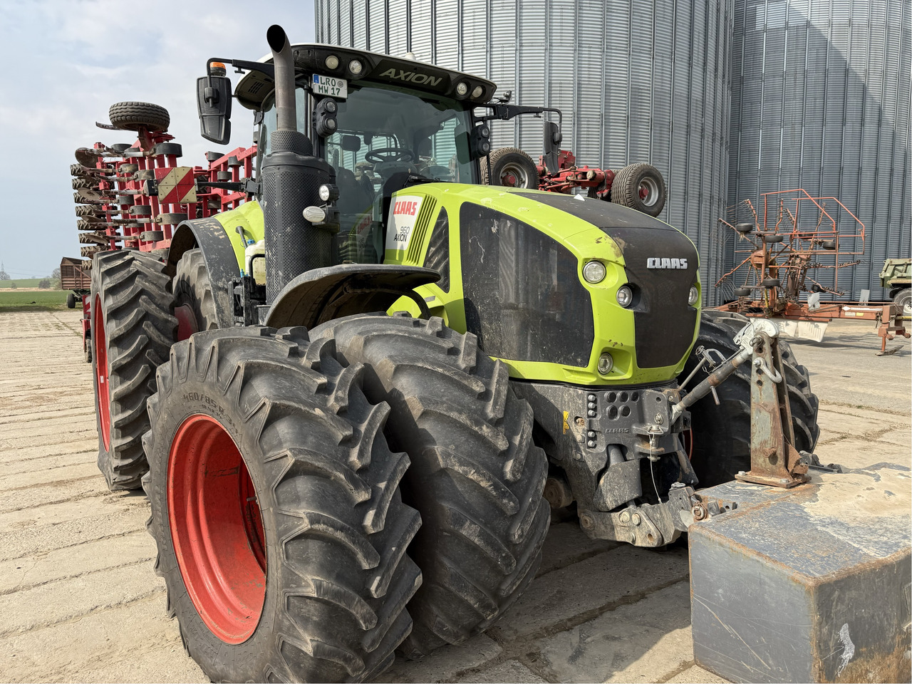 Claas Axion 960 C-Matic CEBIS - Farm tractor: picture 1 Claas Axion 960 C-Matic CEBIS - Farm tractor: picture 1