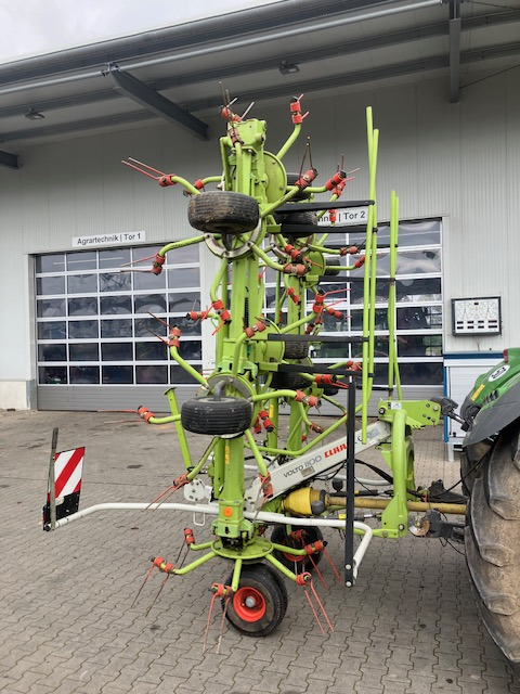 Claas Volto 1100 - Tedder/ Rake: picture 3 Claas Volto 1100 - Tedder/ Rake: picture 3