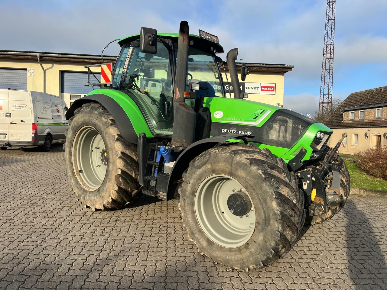 Deutz-Fahr 6210 TTV Serie - Farm tractor: picture 1 Deutz-Fahr 6210 TTV Serie - Farm tractor: picture 1