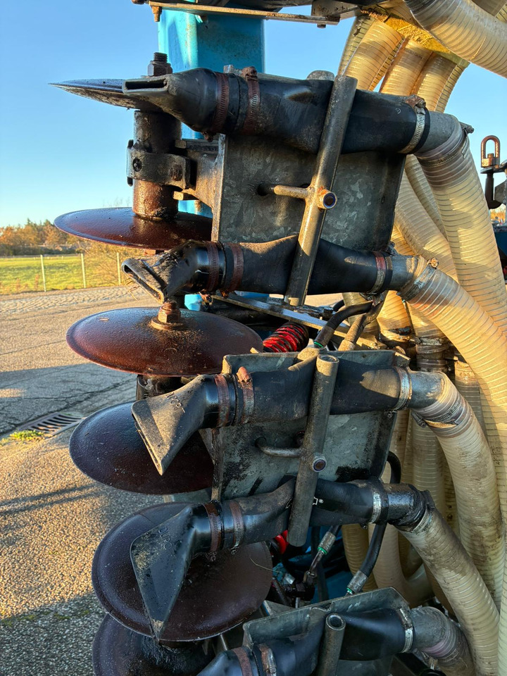 Duport Alltrac 8044 - Fertilizer spreader: picture 2 Duport Alltrac 8044 - Fertilizer spreader: picture 2