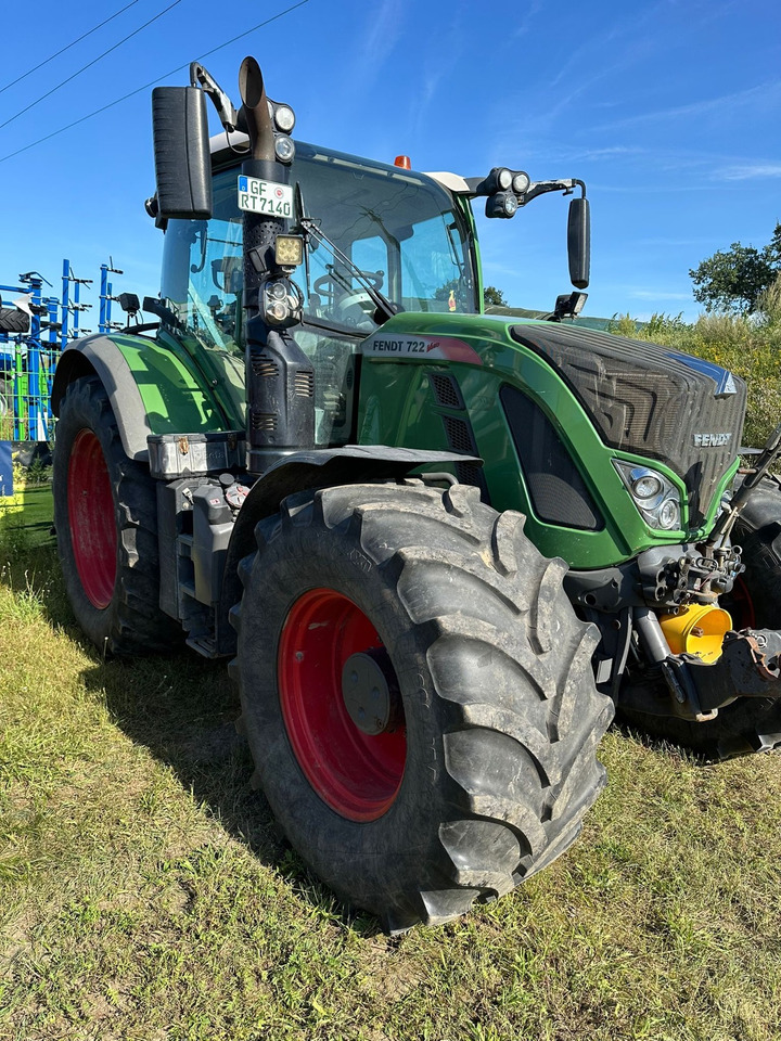 Fendt 718 Vario S4 ProfiPlus - Farm tractor: picture 1 Fendt 718 Vario S4 ProfiPlus - Farm tractor: picture 1