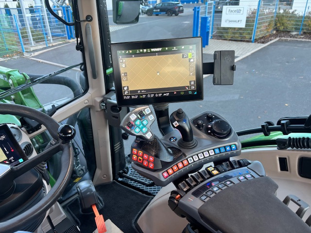 Fendt 722 Vario Gen6 Profi Sett2 - Farm tractor: picture 3 Fendt 722 Vario Gen6 Profi Sett2 - Farm tractor: picture 3